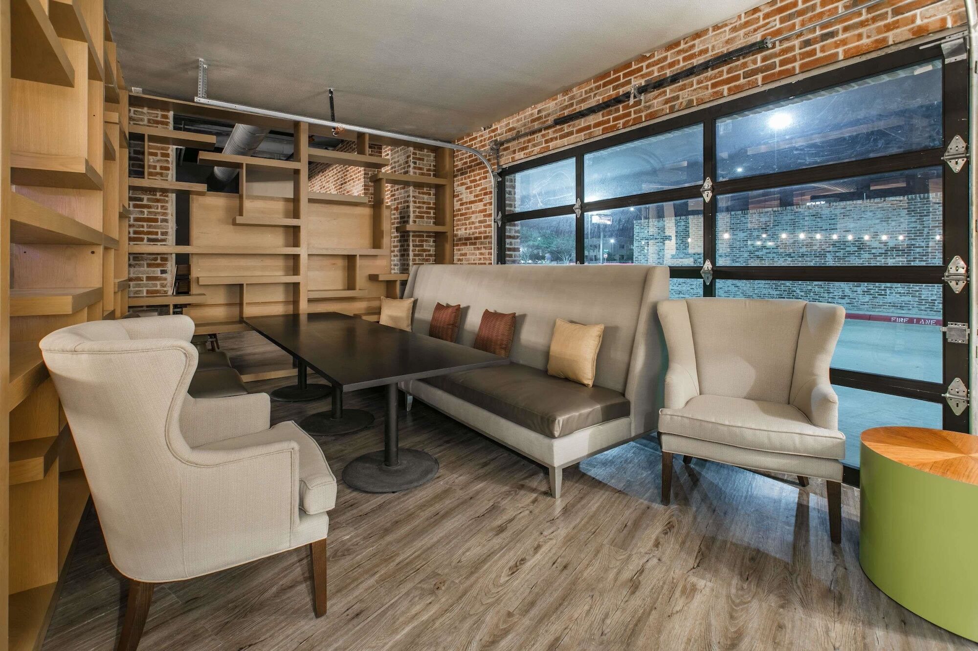 Tryp By Wyndham College Station Hotel Kültér fotó